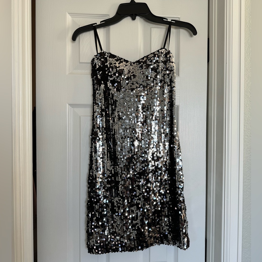 Women’s Black Sequin Strapless Mini Dress